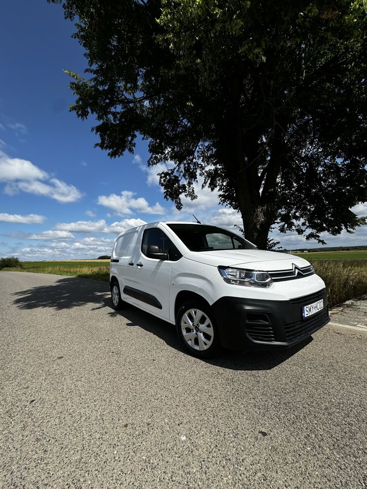 Citroen Berlingo 1.5 BlueHDi 102 KM – Salon PL – 3 osoby – Klima