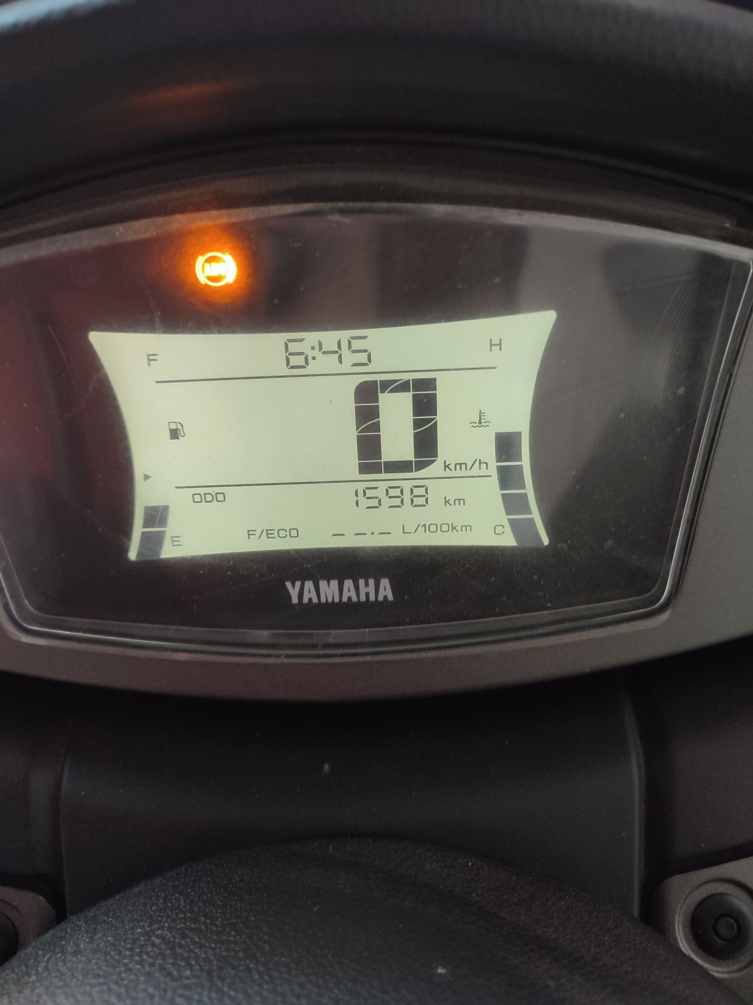 Nmax praticamente nova