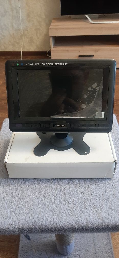 Продам телевизор Samsung