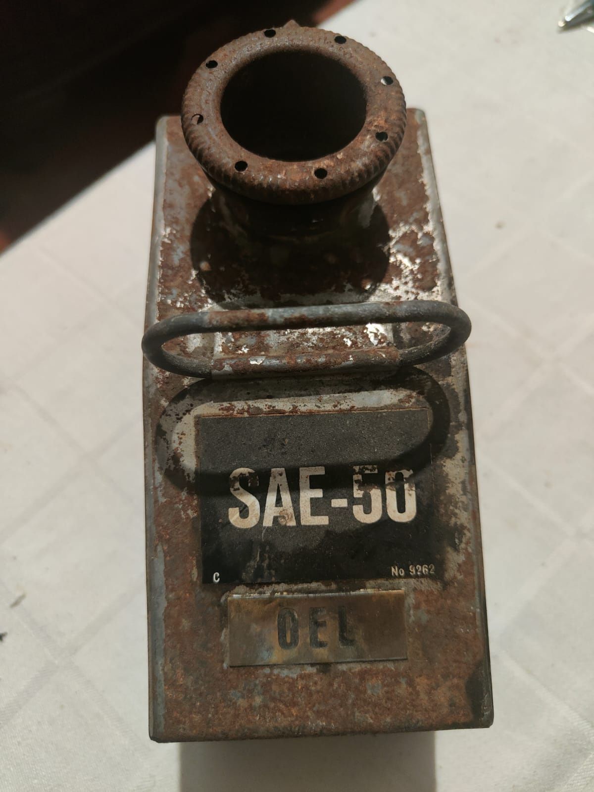 Lata Antiga de Óleo SAE-50 – Vintage Alemã (Décadas 40-60)