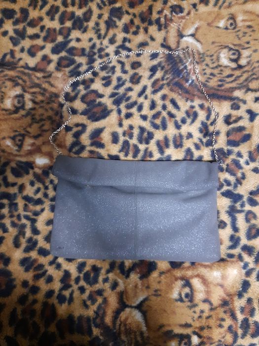Продам сумку, клатч