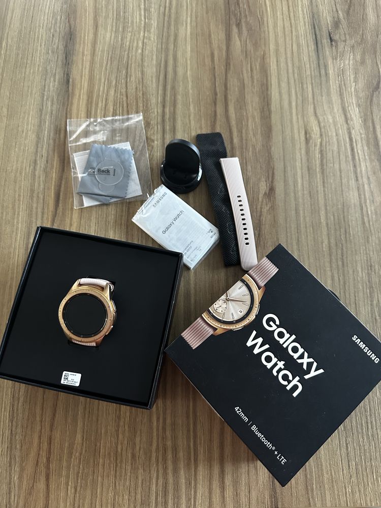 Zegarek galaxy watch - samsung , stan idealny! LTE + bluetooth 42 mm