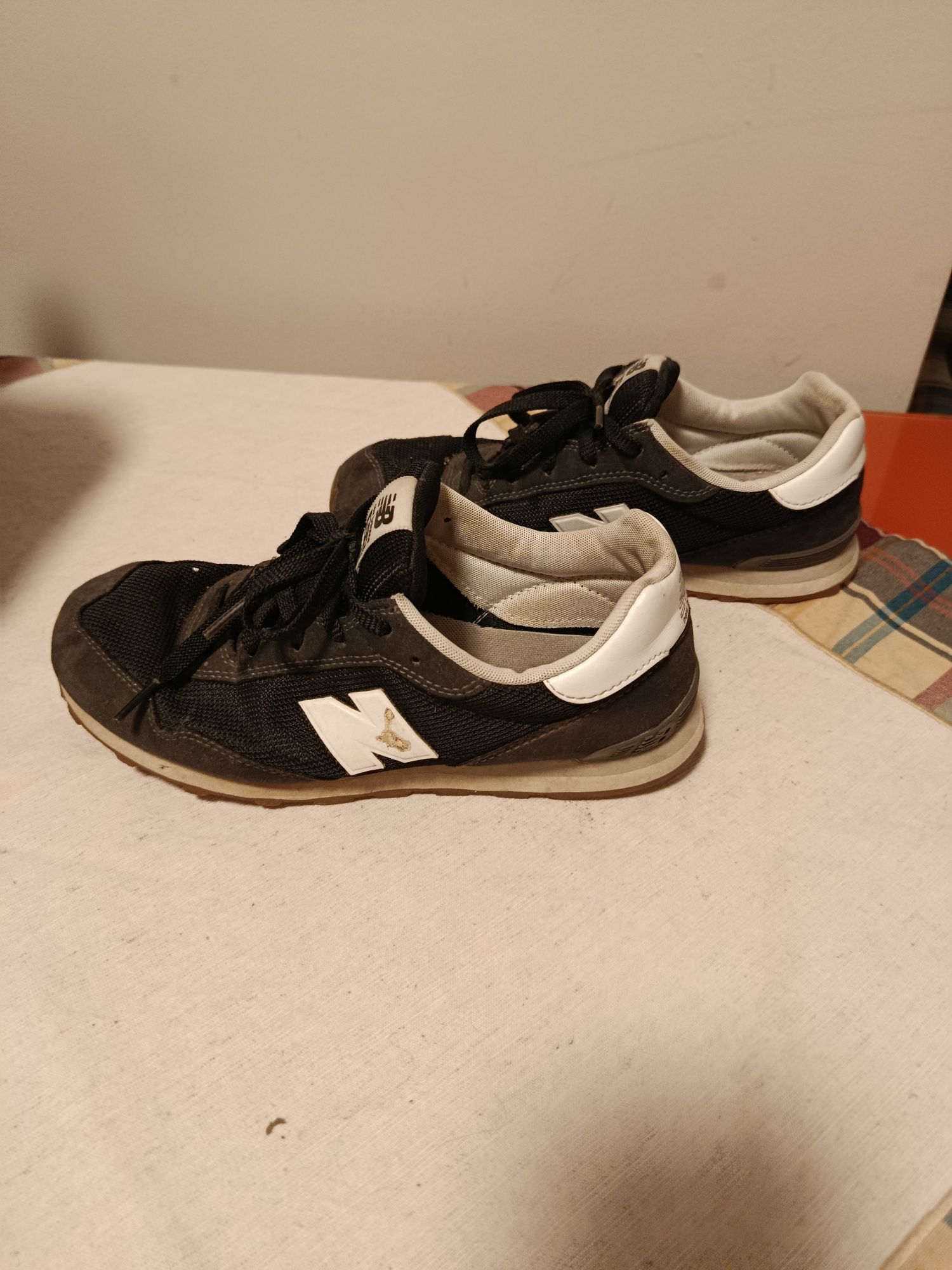 Sapatilhas new balance modelo 515 tamanho 39 pretas