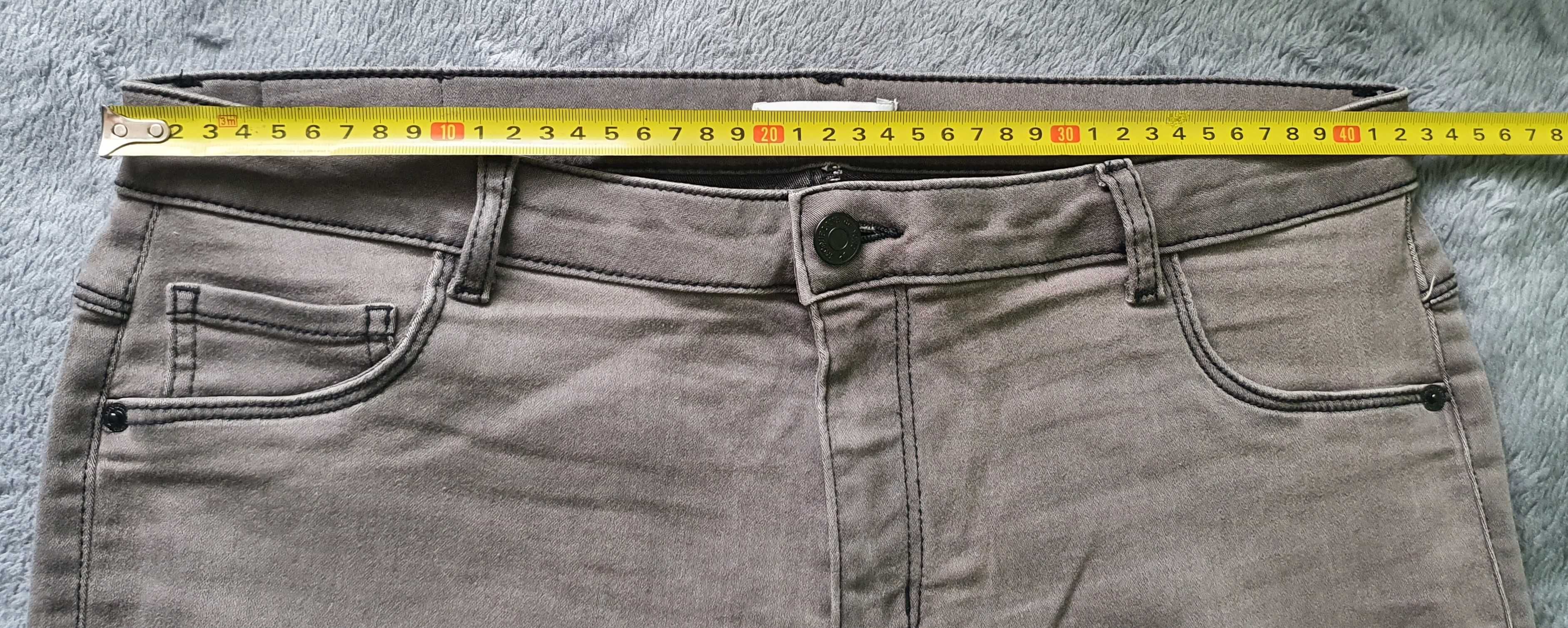 Jacqueline de Yongy spodnie Męskie rozmiar34 kolor ciemny siwy