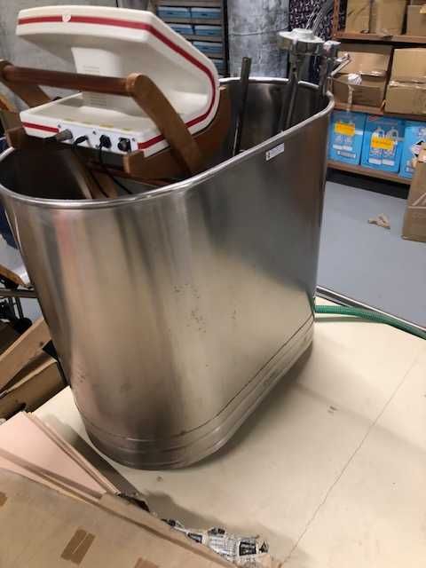 Tina de fisioterpapia + banco