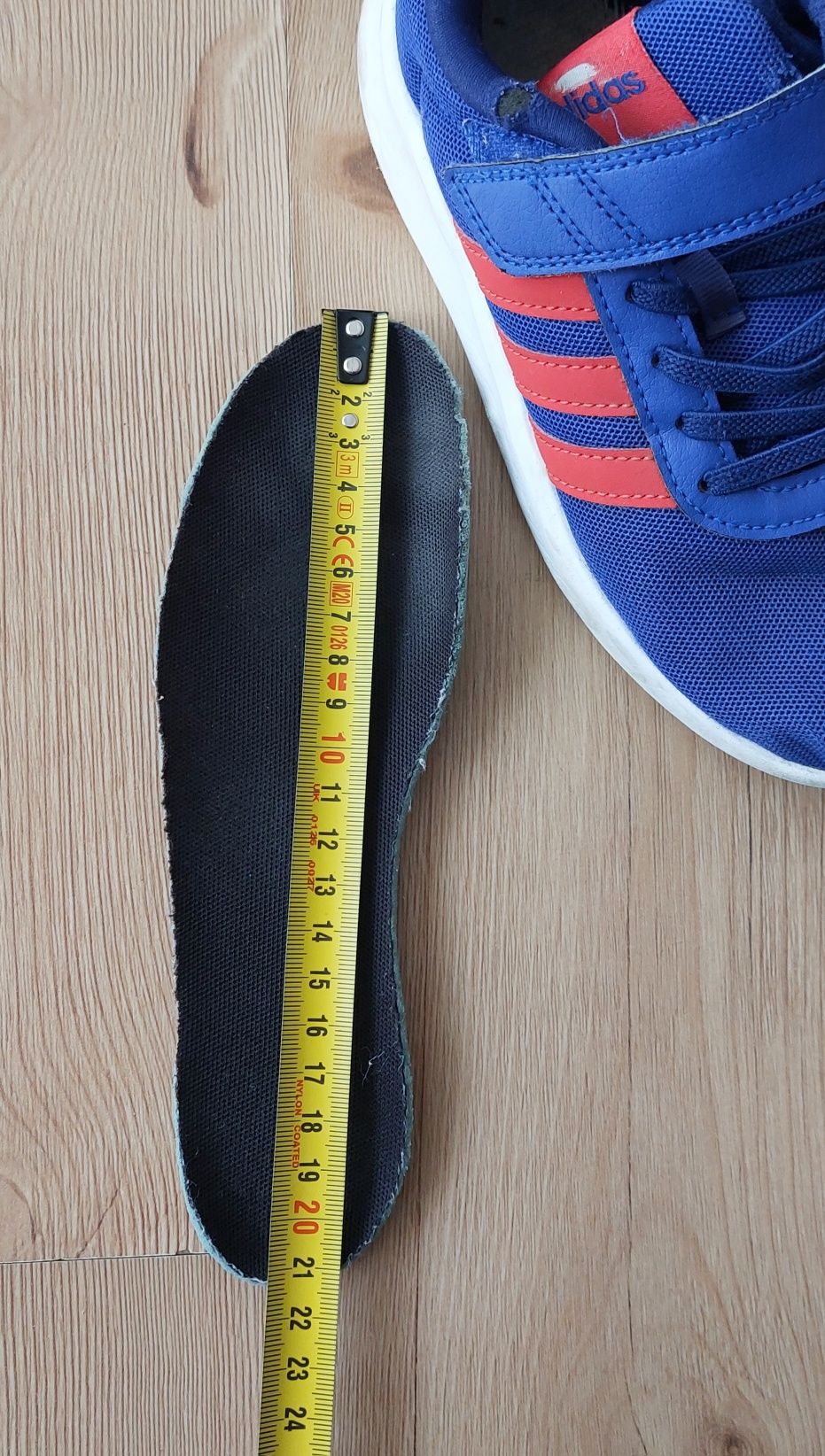 Buty sportowe siateczka roz 32 rzepy Adidas