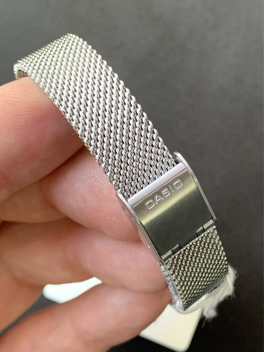 Годинник жіночий Casio LA670WEM-7D Оригінал Гарантія Часы