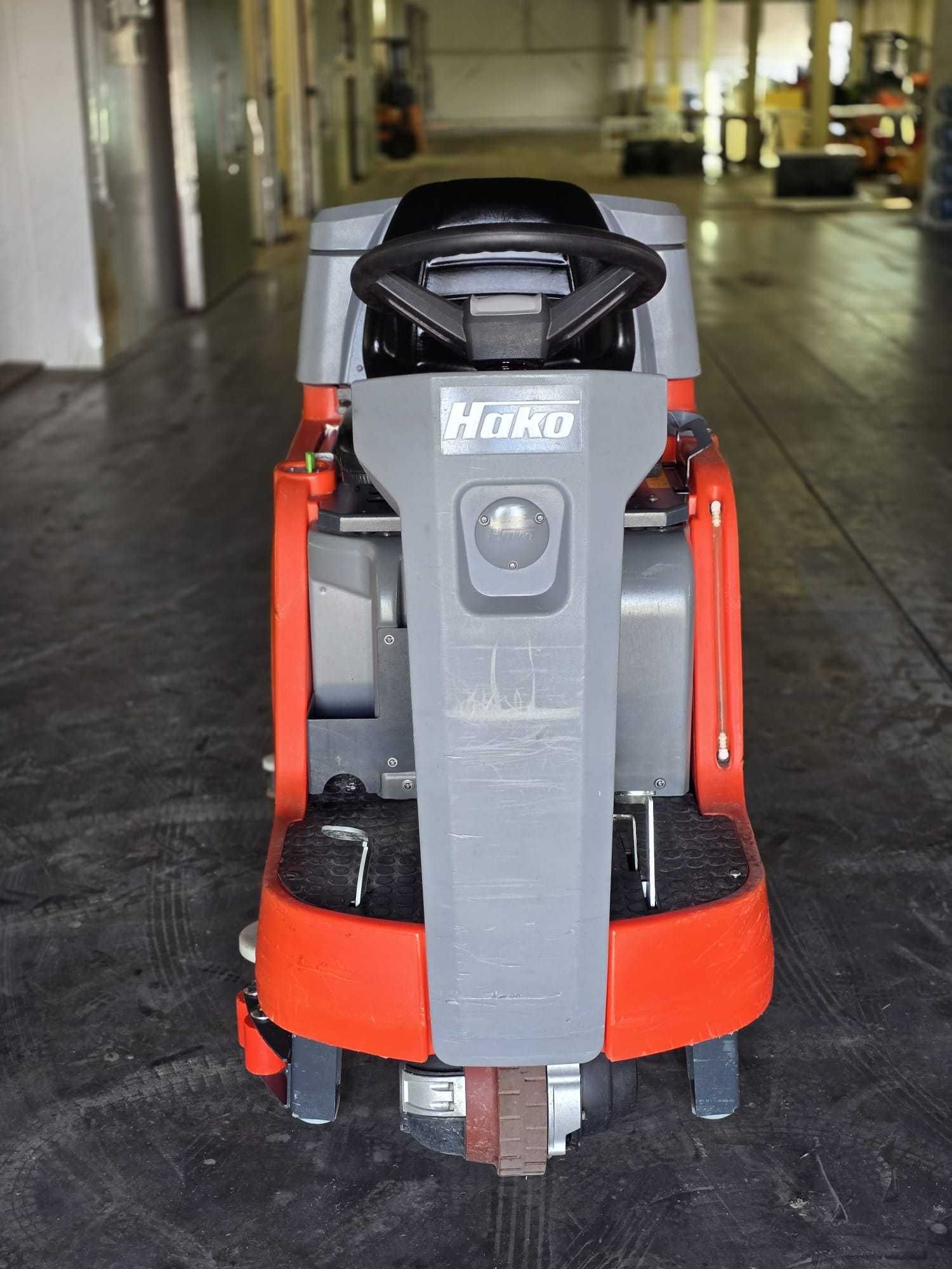 HAKO Scrubmaster B75 R