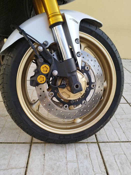 Yamaha Fazer 800 Fz8