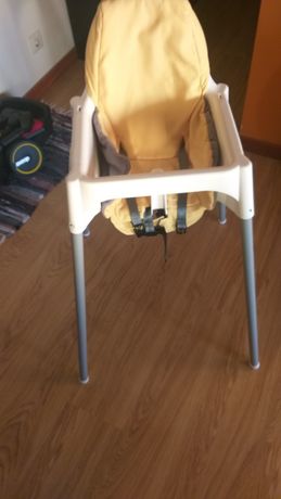 Cadeira de criança IKEA