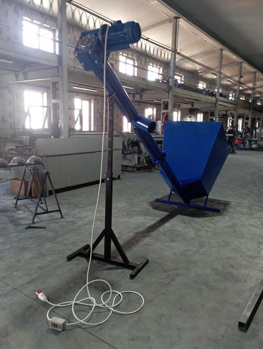 Шнековый погрузчик, шнек, погрузчик зерновий, протруювач, підборщик