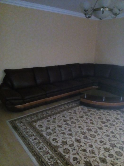 Ремонт и перетяжка мягкой мебели. Болшой выбор ткани. Фурнитура