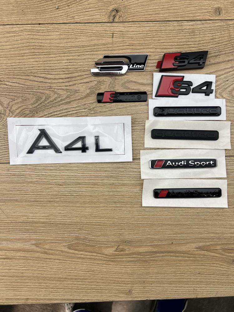 Audi a3 a4 а5 аб q5 s4 b9 емблема значок