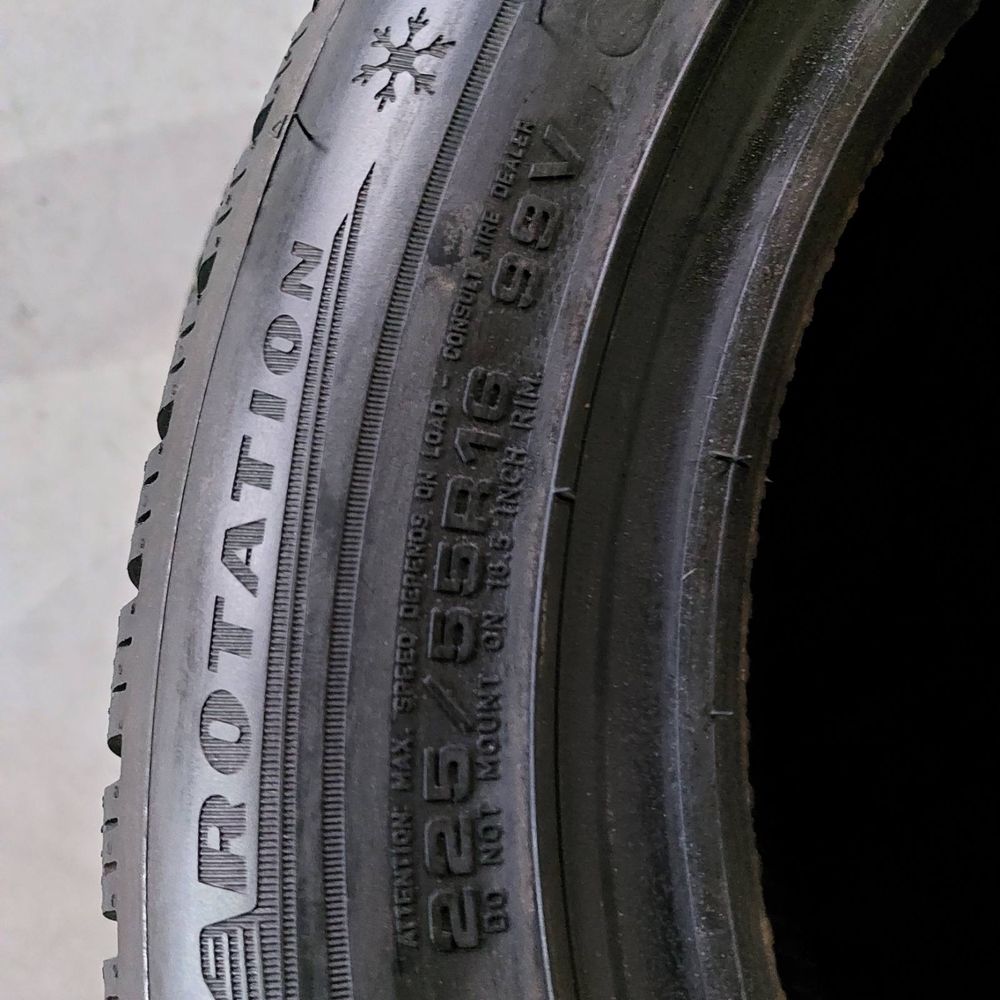 225/55/16 R16 Dunlop SP Winter Sport 5 4шт нові зима