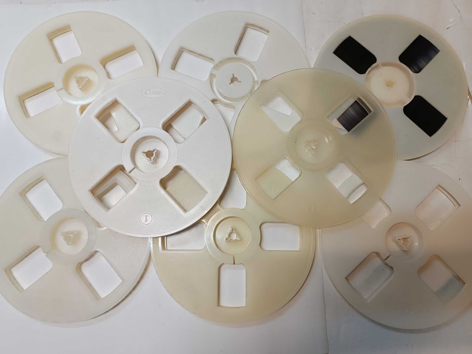 Цветные катушки бобины Славич+ №18