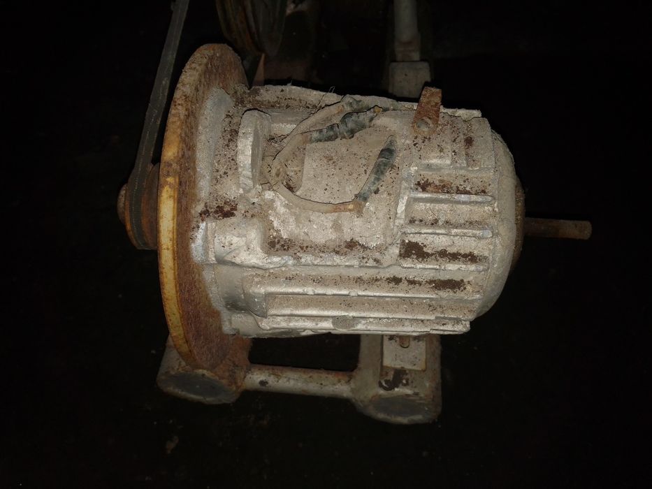 Продам компресор