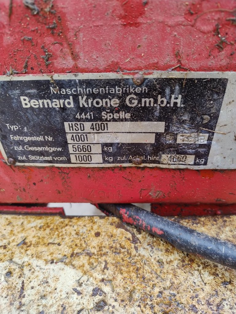 Przyczepa samozbierająca Krone shd4001