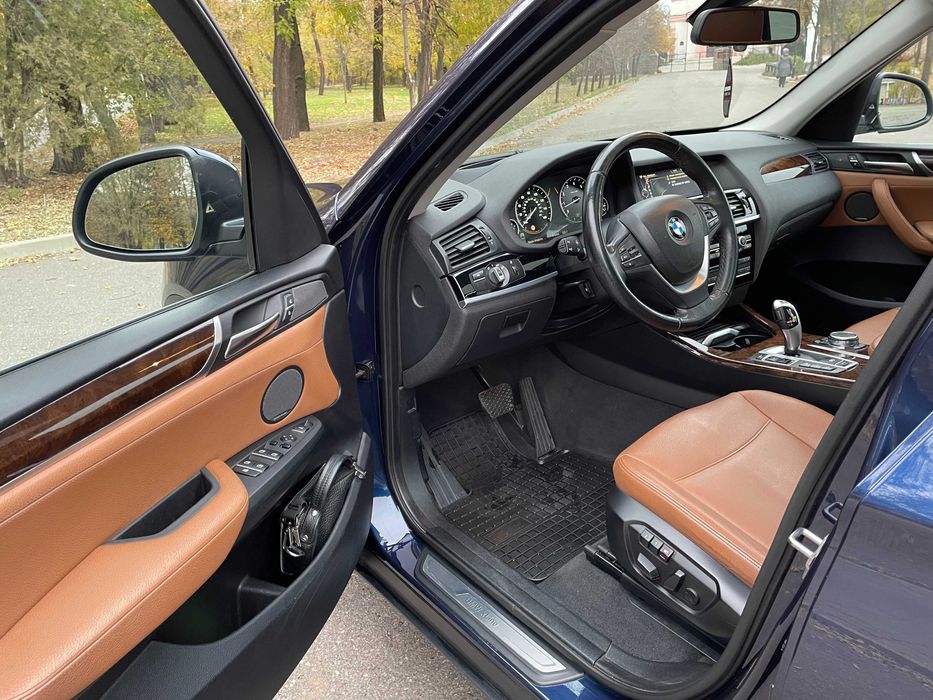 BMW X3F25 • 35i AT  xDrive