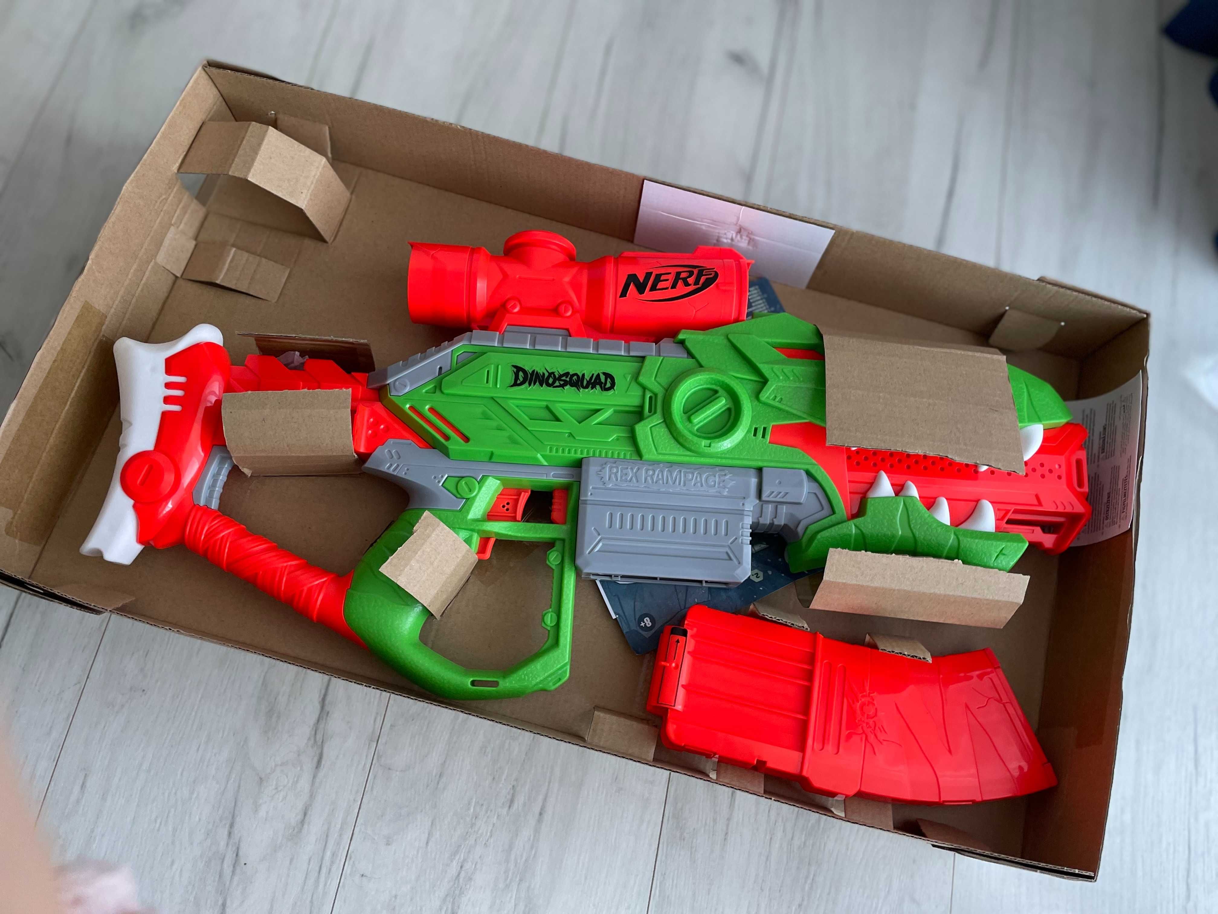 Hasbro Nerf DinoSquad - Wyrzutnia Rex-Rampage + strzałki