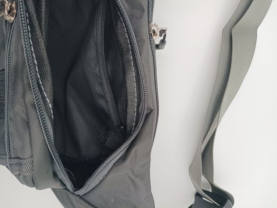 Saszetka nerka sportowa dużo przegródek