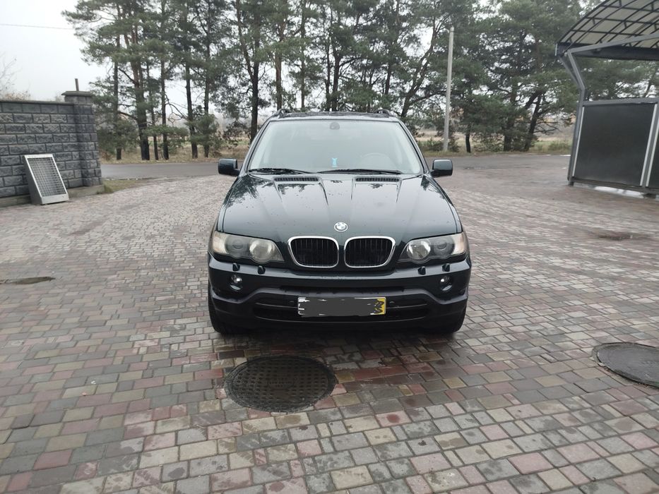 Продам BMW X5  E53