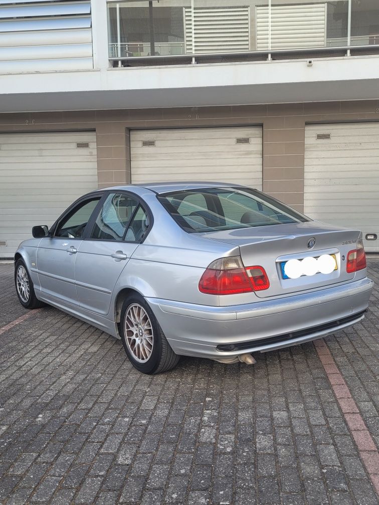 Bmw 320d. 136cv.