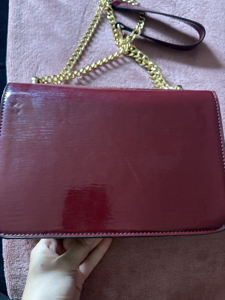 Bordowa torebka Dolce&gabbana niwa