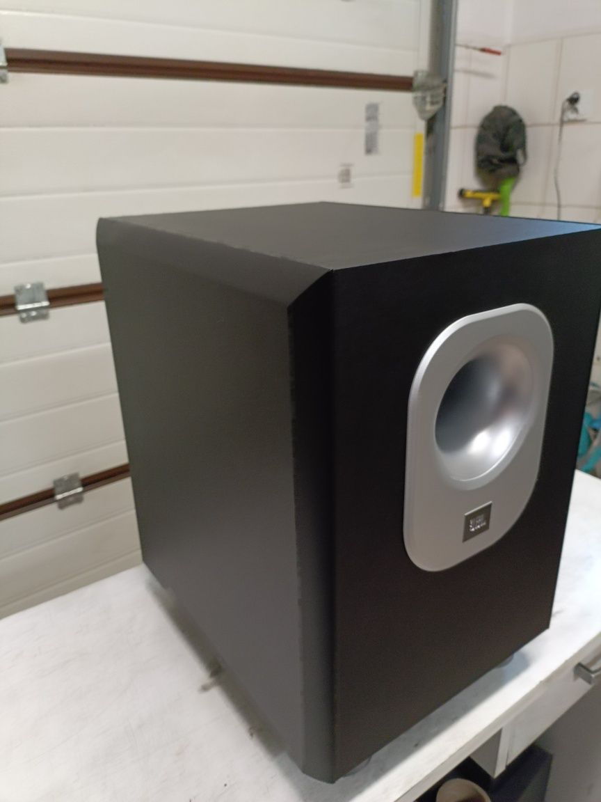 Subwoofer aktywny JBL SUB200/230
