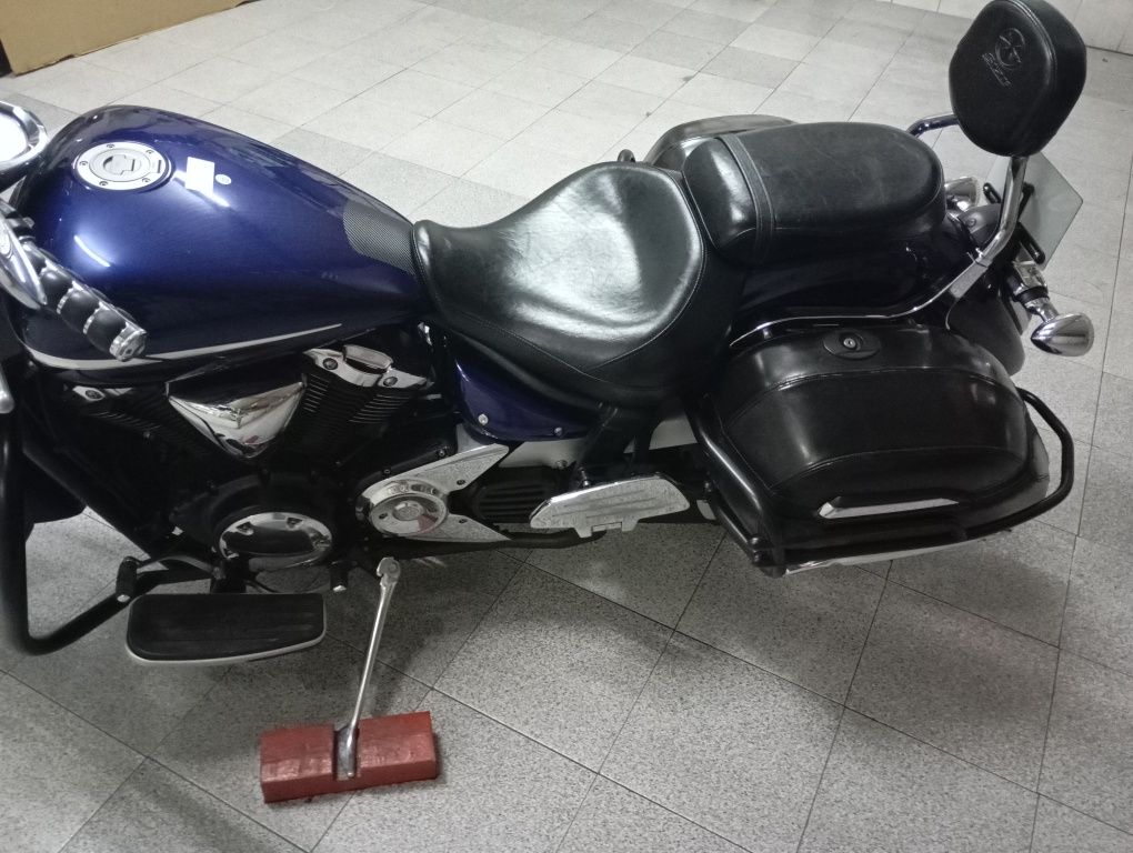 Yamaha XVS 1300 Midnight Star