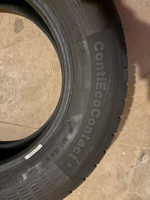 185/70R14 lato *continental*
