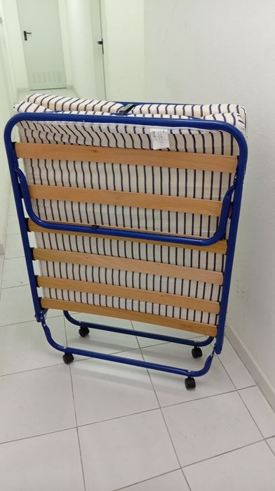 Diva, cama dobrável com colchão