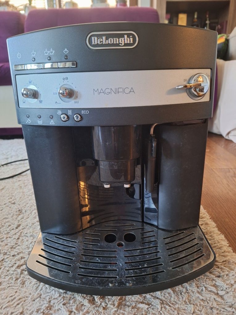 Kawowar DeLonghi Magnifica