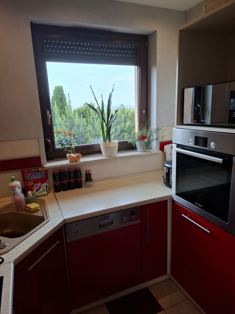 Meble kuchenne pod zabudowe plus zmywarka i okap uzywane