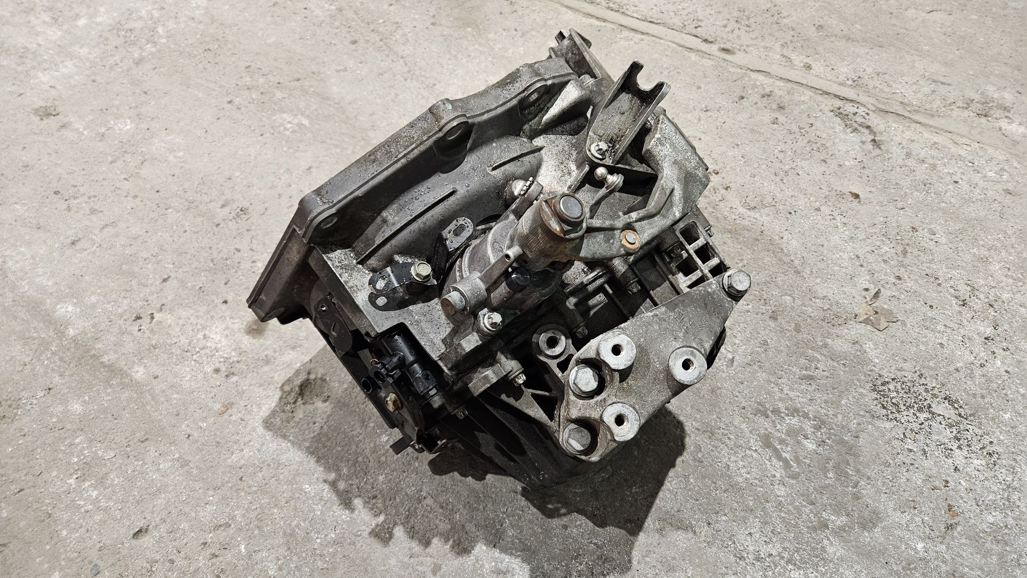 Skrzynia biegów m32 1.4 Turbo A14NET A14NEL opel astra j meriva b
