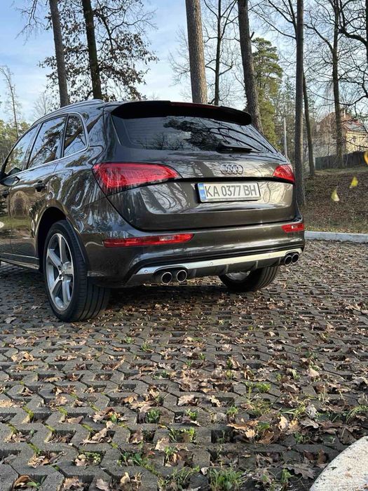 Audi Q5 2.0 TDI S-line