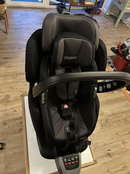 FOTELIK. Recaro ZERO.1 Elite Carbon Black fotelik samochodowy