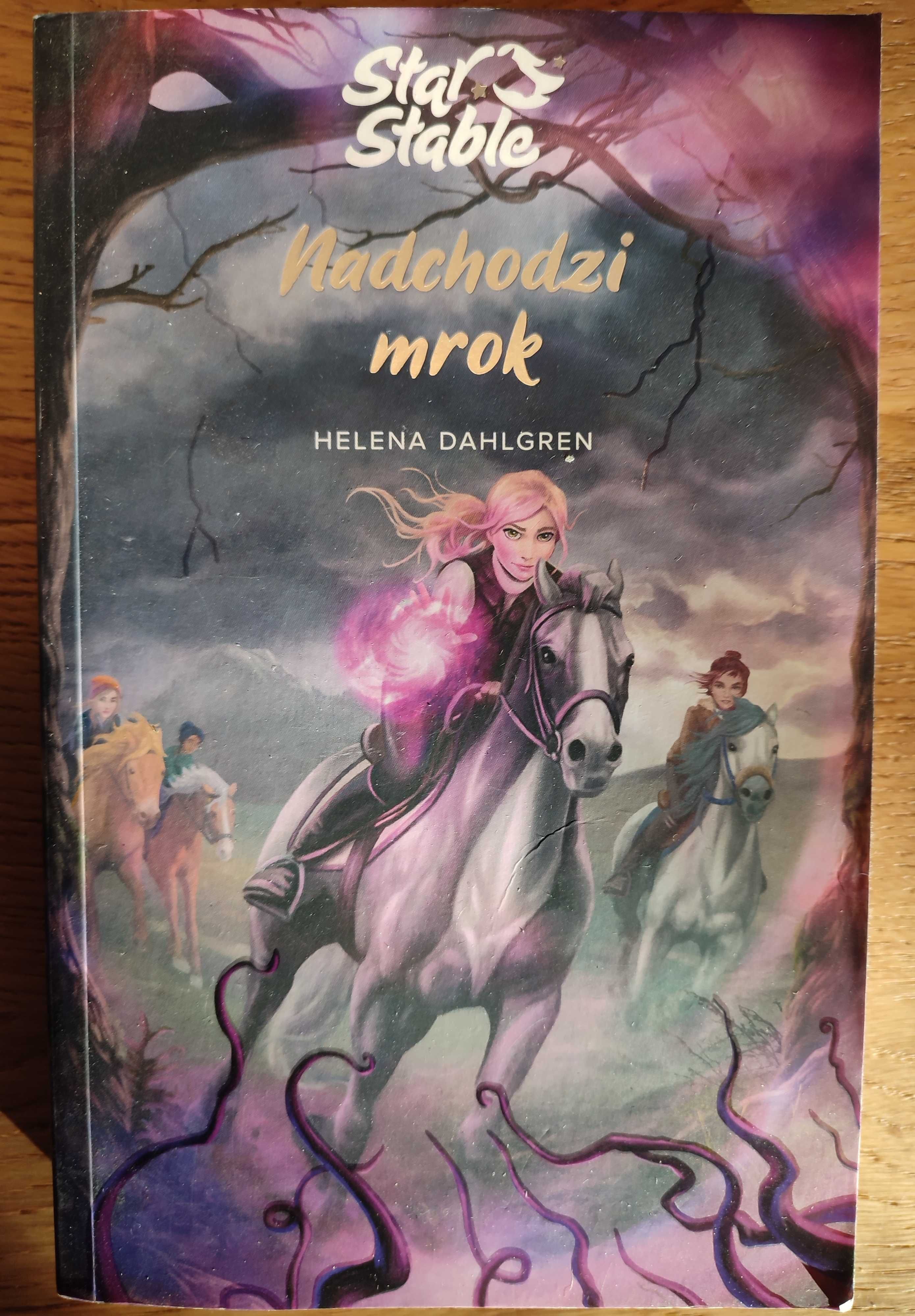 Star Stable. Nadchodzi mrok