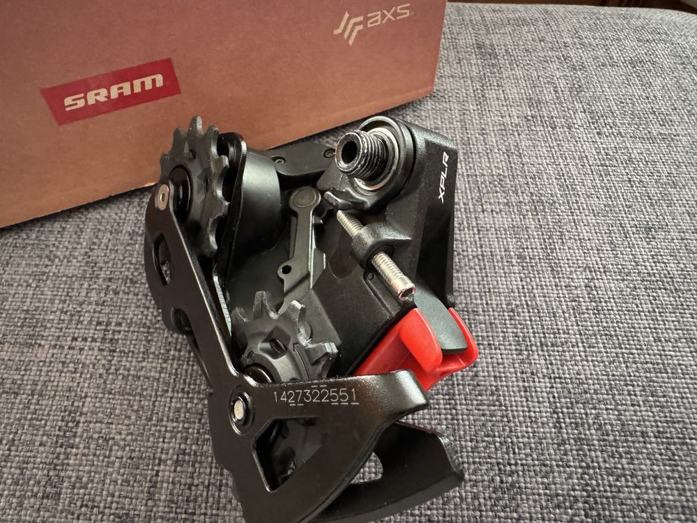 SRAM APEX XPLR AXS 44T przerzutka tylna gravel szosa elektroniczna 12s