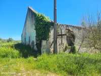 Terreno lote Urbano com ruinas para reconstruçao/Turismo /Habitaçao/