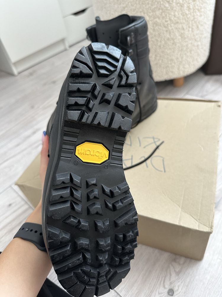 Buty skorzane wojskowe trapery Demar