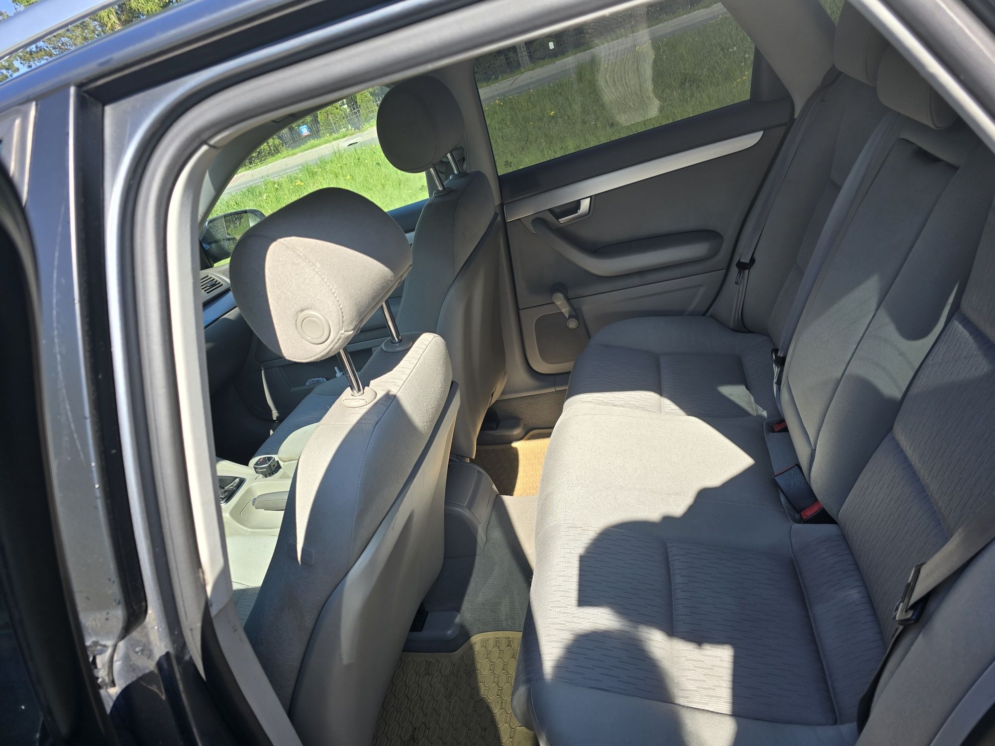 Audi a4 b7 2.0 tdi 140