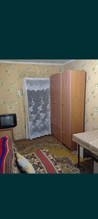 Комната в коммуналке