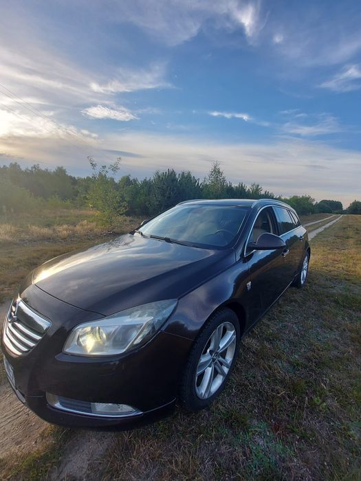 Opel Insignia v. OPC