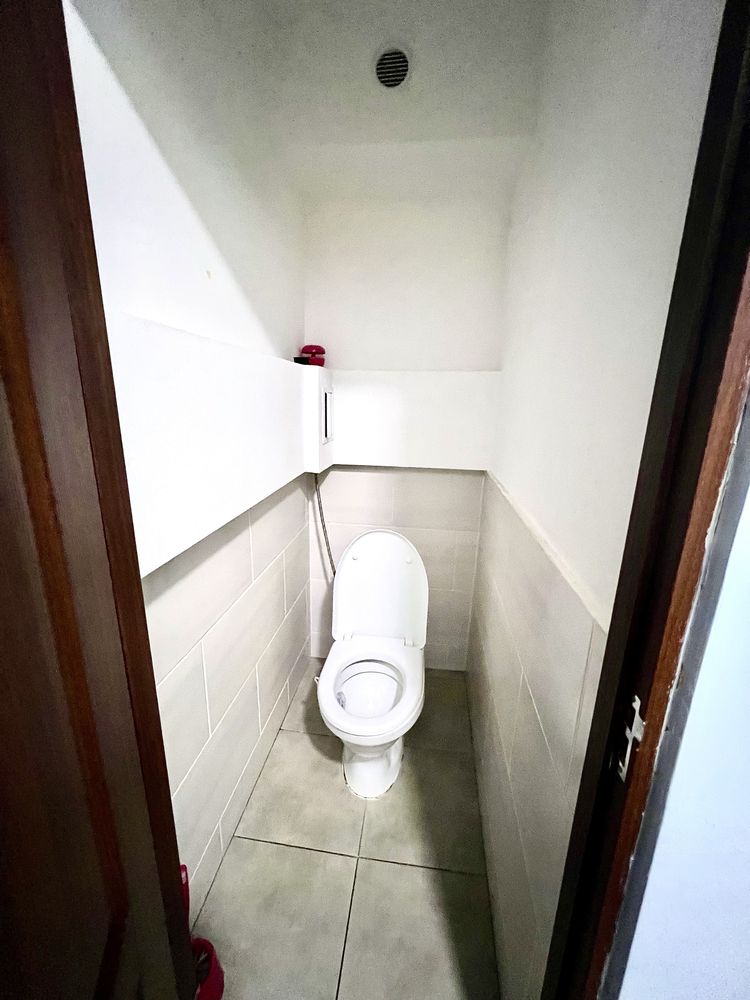 Продам кімнату в гуртожитку, Київська