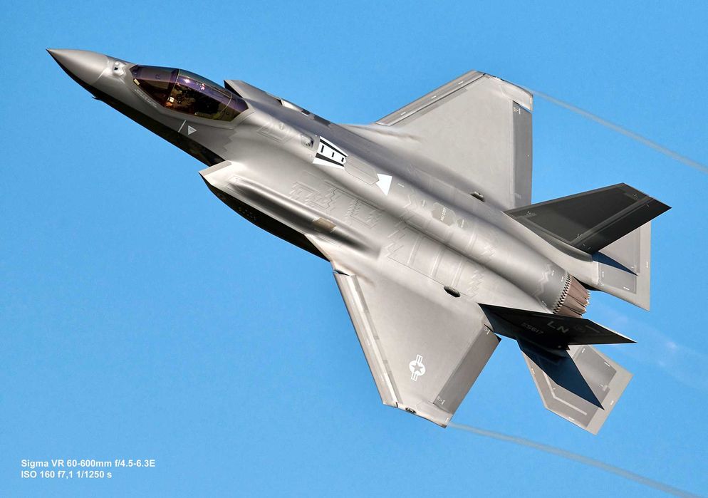 Obiektyw Sigma VR 60-600mm f/4.5-6.3E / Nikon