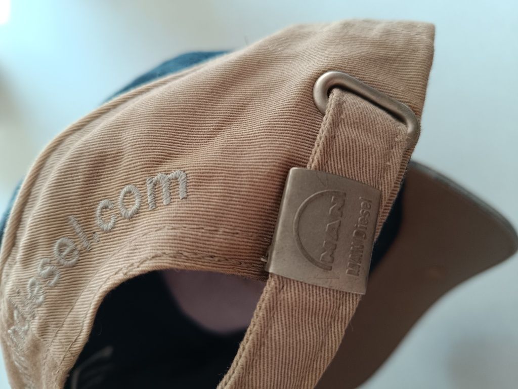 czapka z daszkiem z logo Man Diesel
