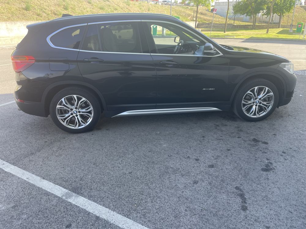 Bmw X1 2.0i xdrive