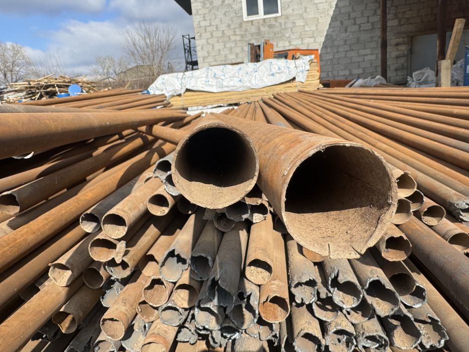 Продам трубу 51мм,товщина 1.7-1.8мм,довжина 4,5м до 5м