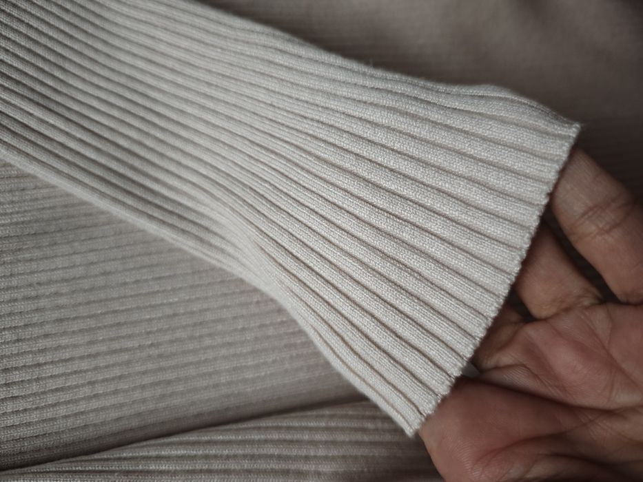 Reserved сукня резинка рубчик  пудрова нова 38