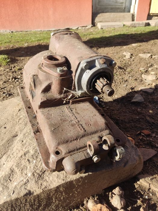 Запчастини.              .